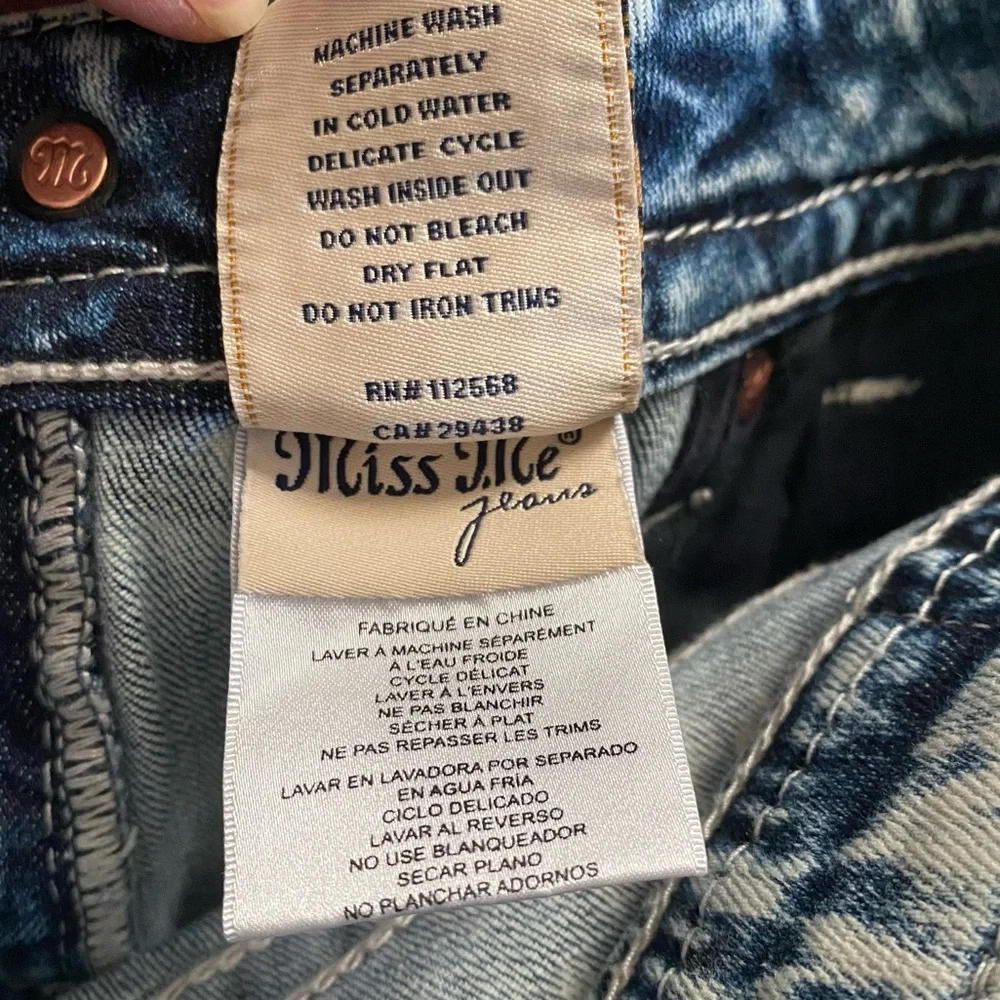 Miss Me Denim Shorts NWT - Picture 9 of 9